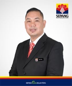 Profil AM Adree Shah